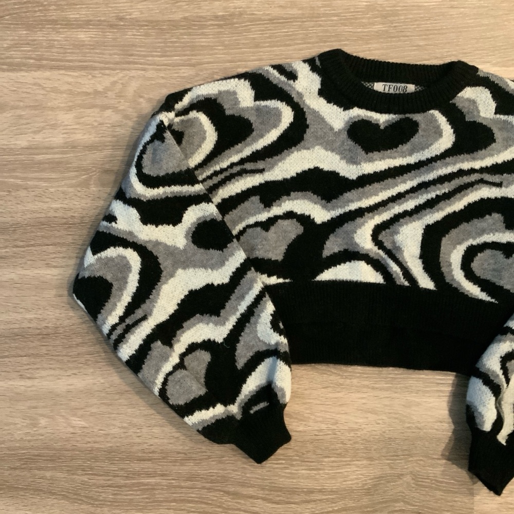 Sweater - Picture 3 of 4